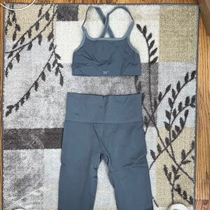 SET Active Blue/Slate Sports Bra and Leggings Set